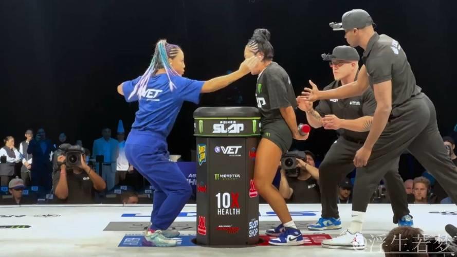 中国女孩参加世界扇耳光大赛，“他们觉得我是傻瓜”